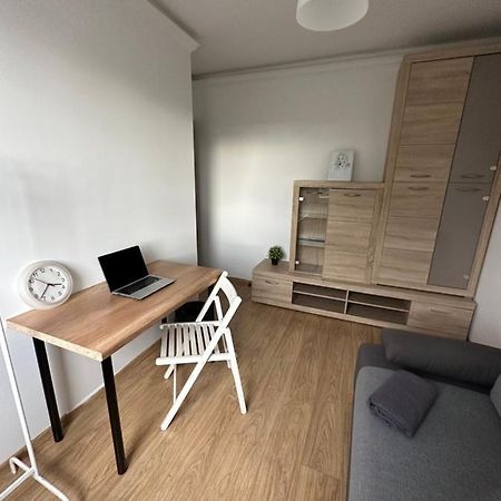 Rooms4Less Gdansk Bagian luar foto