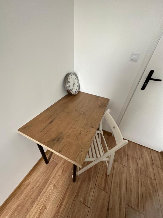 Rooms4Less Gdansk Bagian luar foto